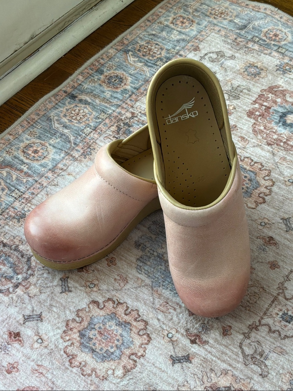 Dansko women’s professionals